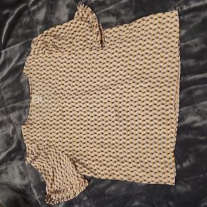 Multi dimensional blouse